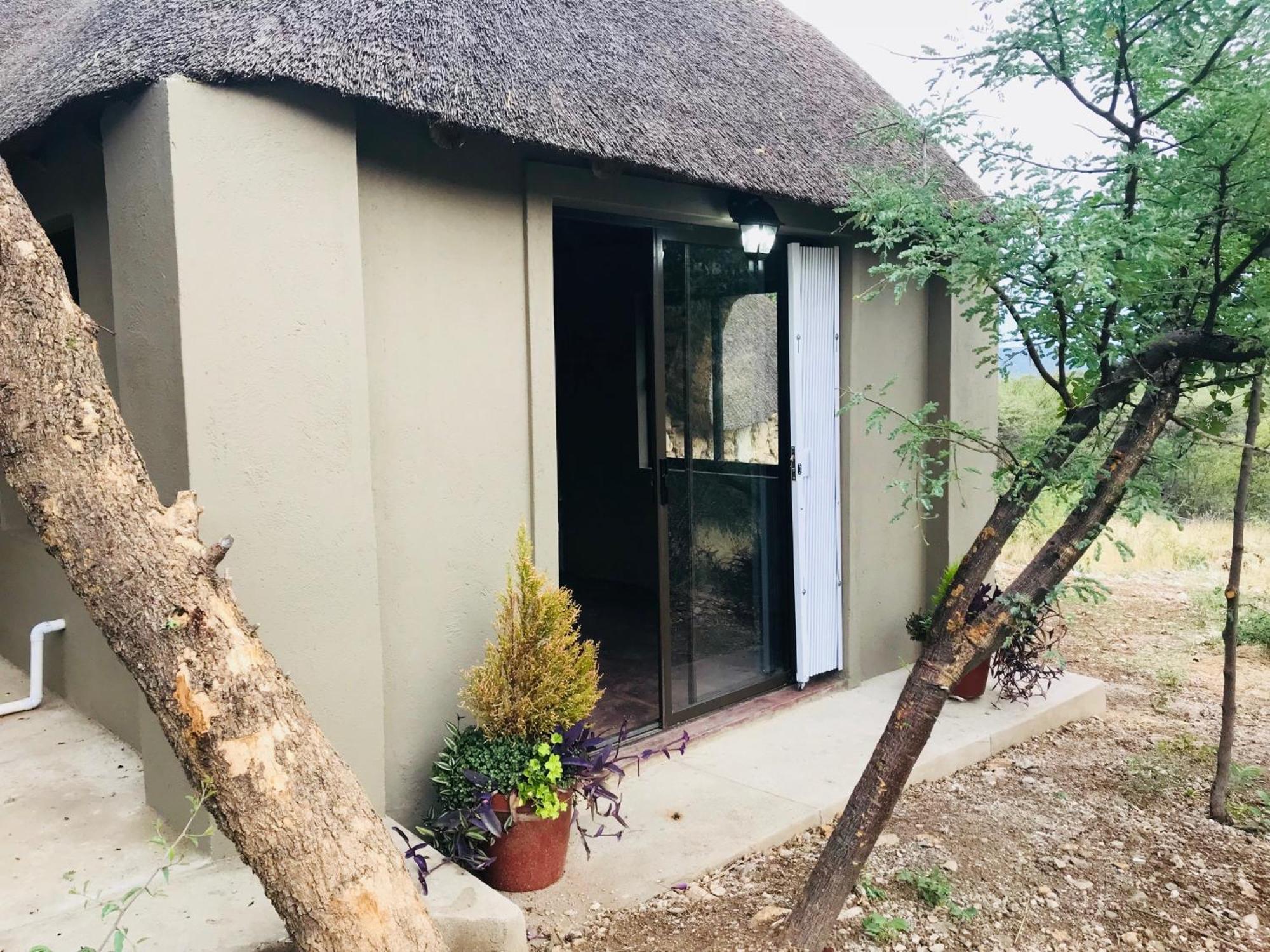 Villa Sasa Safari Camp & Tours Outjo Esterno foto