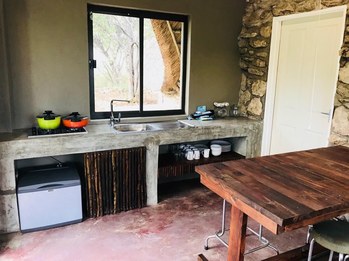 Villa Sasa Safari Camp & Tours Outjo Esterno foto
